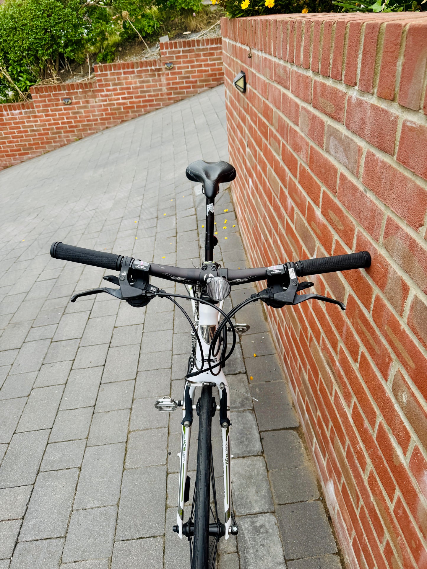 Trek 7.6 FX - Women’s Hybrid Bike (Size 38cm)