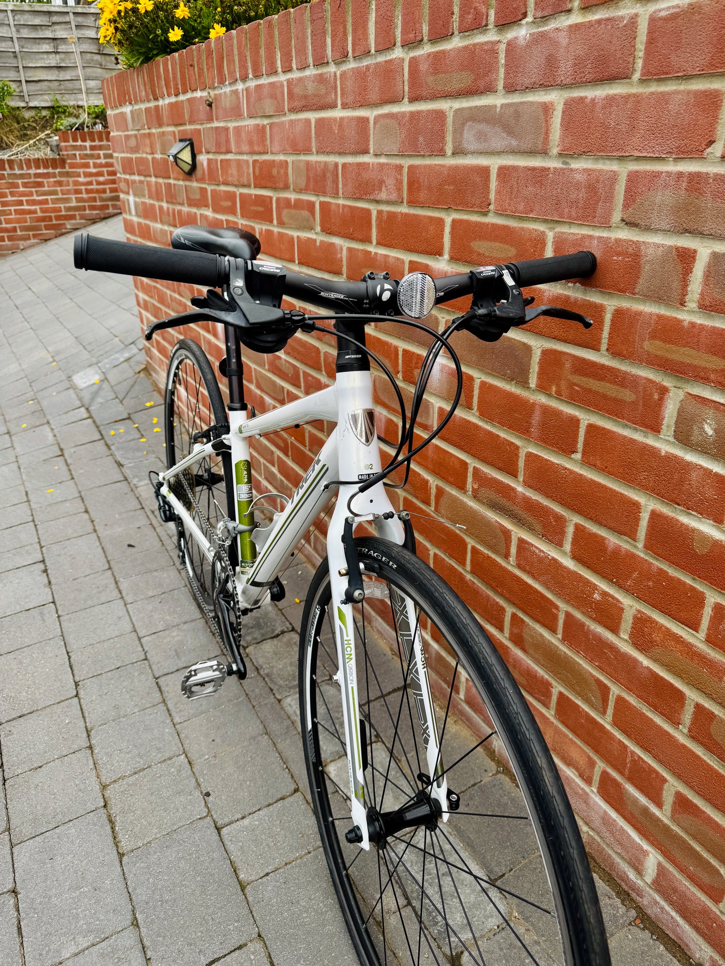 Trek 7.6 FX - Women’s Hybrid Bike (Size 38cm)
