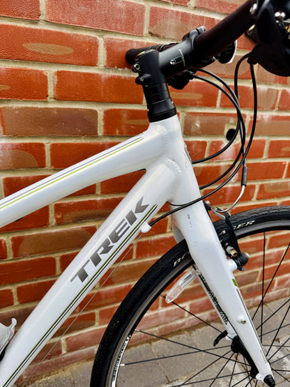 Trek 7.6 FX - Women’s Hybrid Bike (Size 38cm)